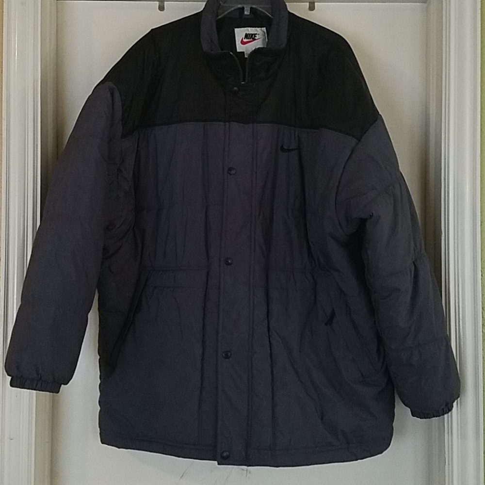 Vintage Nike puffer blk/gray color block jacket